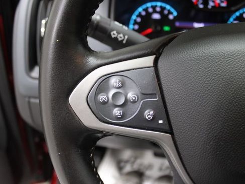 Used 2022 Chevrolet Colorado Z71 image 36