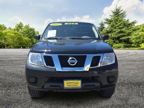 Used 2017 Nissan Frontier SV AWD/4WD image 2