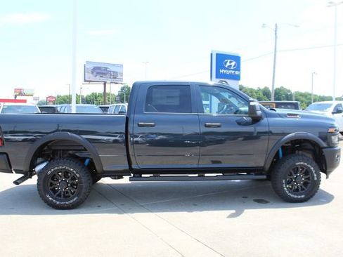 New 2026 RAM 2500 Tradesman AWD/4WD image 5