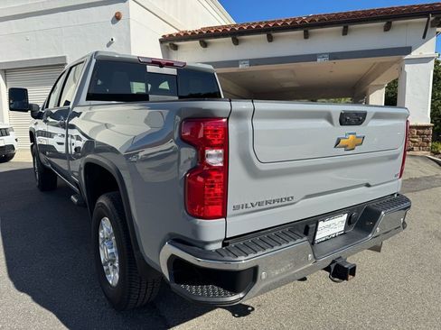 Used 2024 Chevrolet Silverado 2500 LT w/ Safety Package image 2