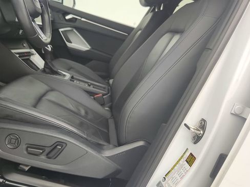Used 2025 Audi Q3 2.0T Premium AWD/4WD image 14