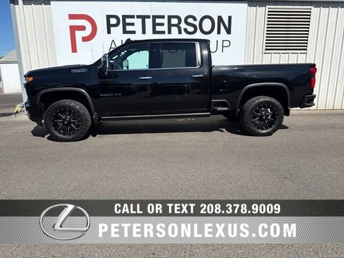 Used 2022 Chevrolet Silverado 3500 High Country w/ Z71 Off-Road Package image 6