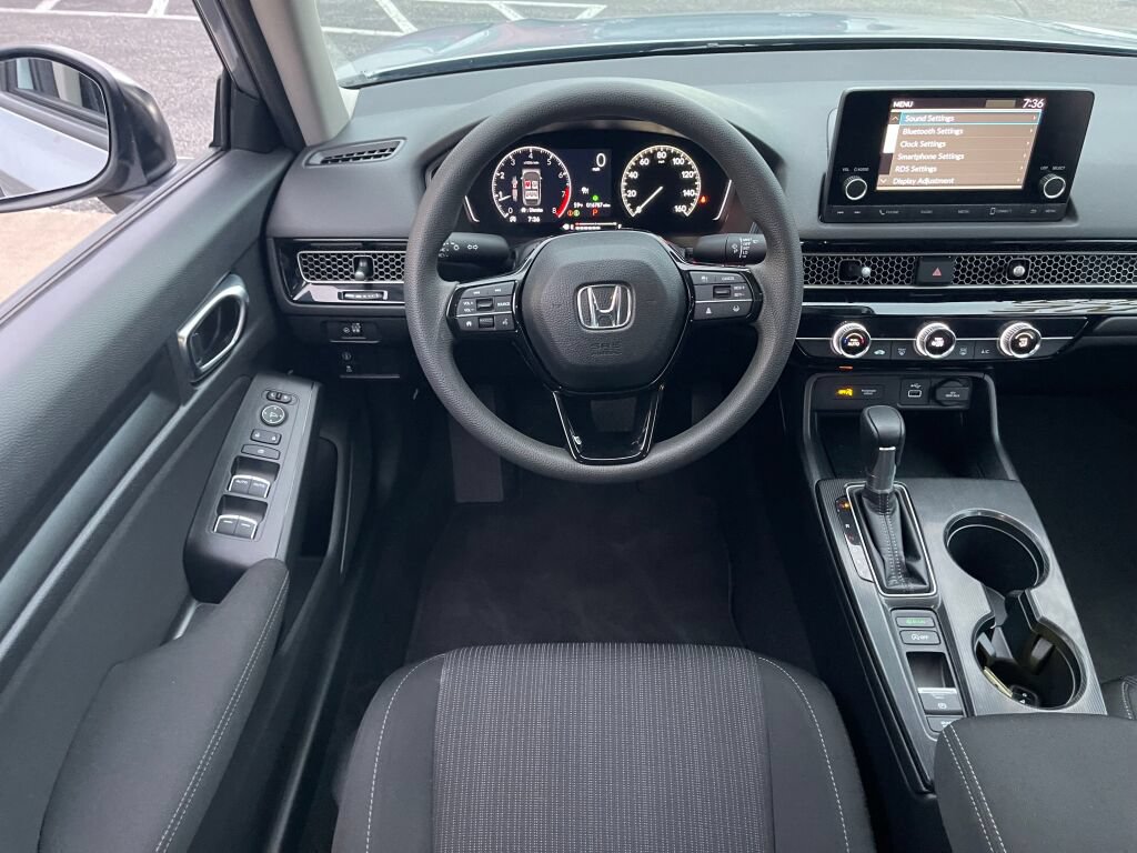 Used 2024 Honda Civic LX image 2