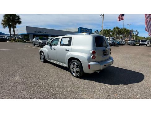 Used 2009 Chevrolet HHR LT w/ LT Preferred Equipment Group image 4