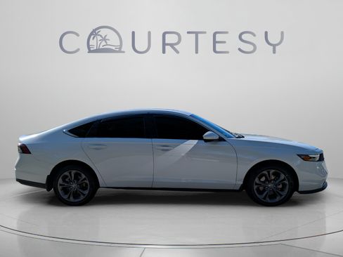 Used 2024 Honda Accord EX image 8