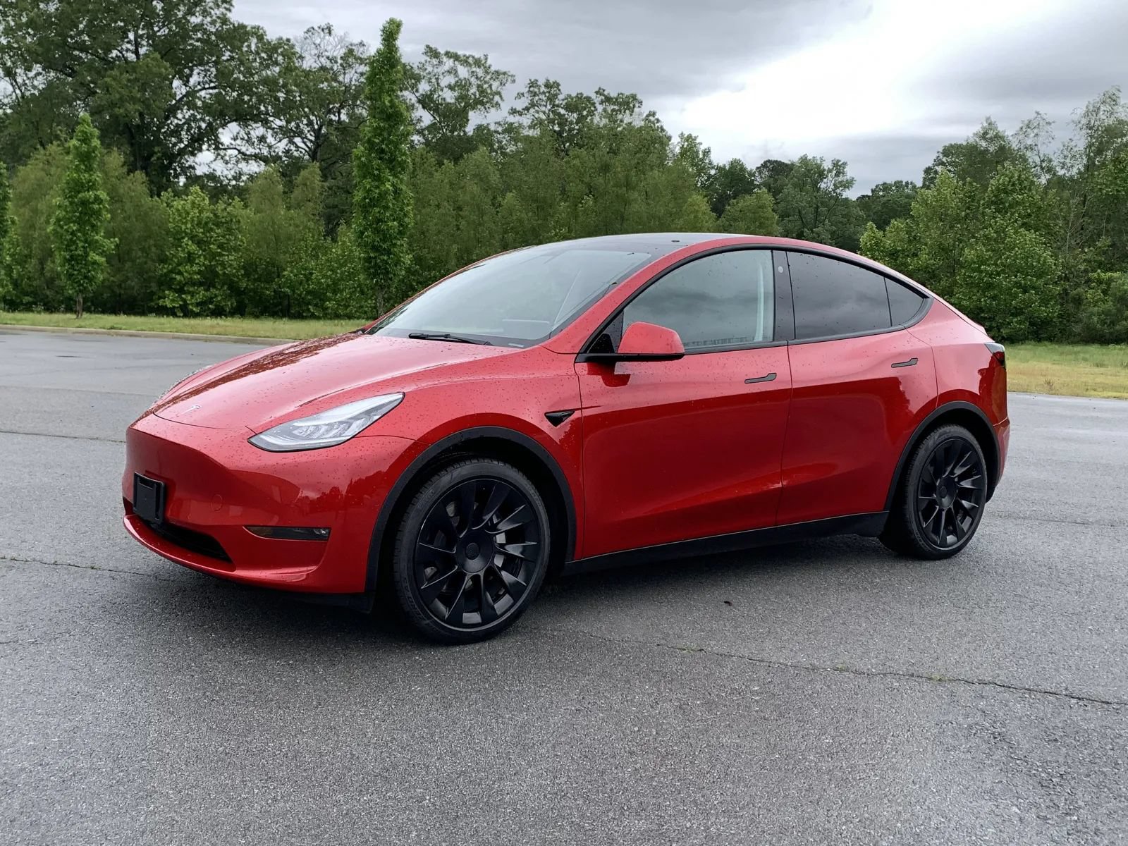 Used 2021 Tesla Model Y Long Range AWD/4WD image 3