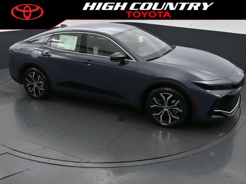 New 2026 Toyota Crown XLE image 32