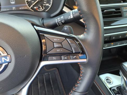 Used 2023 Nissan Altima 2.5 SR w/ SR Premium Package image 31