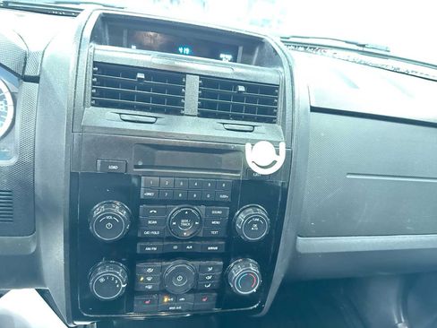 Used 2012 Ford Escape Limited image 23