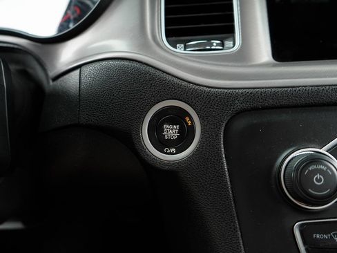 Used 2023 Dodge Charger SXT RWD image 27