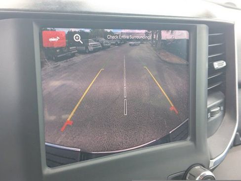 Used 2024 RAM 3500 Big Horn AWD/4WD image 23