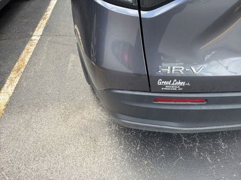 Used 2023 Honda HR-V LX image 5