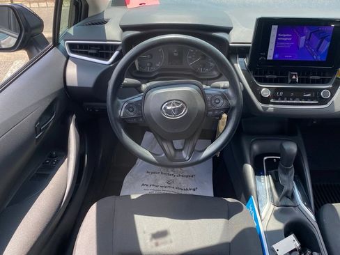 Used 2024 Toyota Corolla LE FWD image 10