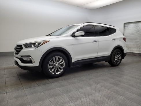 Used 2017 Hyundai Santa Fe Sport 2.0T image 2