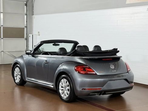 Used 2018 Volkswagen Beetle 2.0T S FWD image 5
