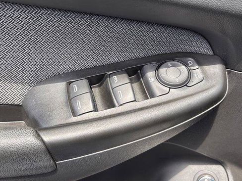 Used 2024 Chevrolet TrailBlazer LT w/ Convenience Package AWD/4WD image 19