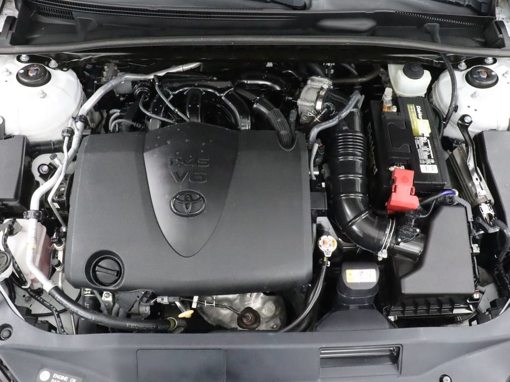 Used 2019 Toyota Avalon Limited w/ Advanced Safety Package FWD image 9