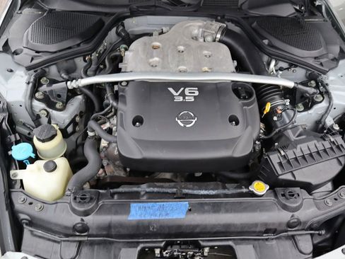 Used 2005 Nissan 350Z Touring image 21