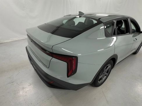 Used 2025 Kia K4 FWD image 3