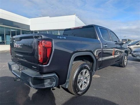 Used 2024 GMC Sierra 1500 SLT image 4
