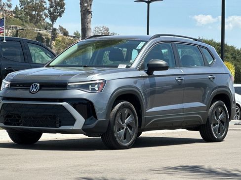 Used 2025 Volkswagen Taos S FWD image 8