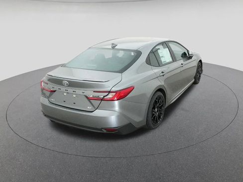 New 2026 Toyota Camry SE image 8