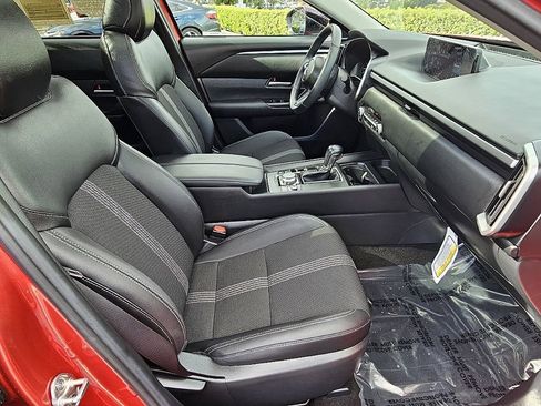 Certified 2025 MAZDA CX-50 AWD 2.5 S w/ Cargo Package image 18