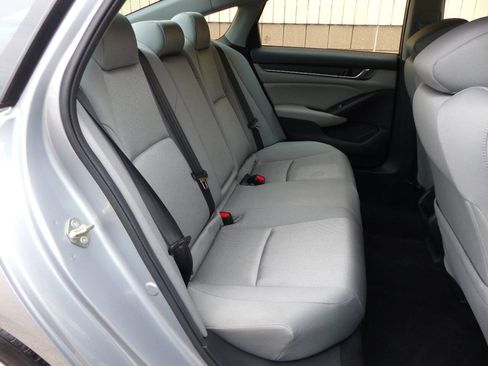 Used 2019 Honda Accord LX image 33
