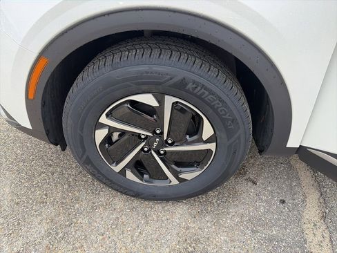 Used 2023 Kia Sportage LX AWD/4WD image 21