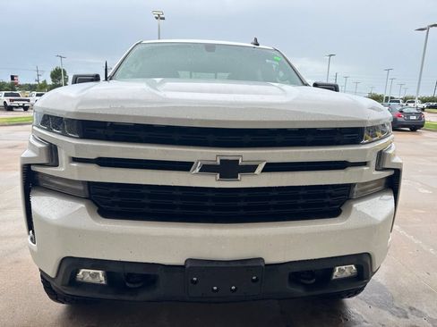 Used 2019 Chevrolet Silverado 1500 RST AWD/4WD image 2