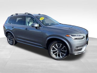 Used 2019 Volvo XC90 T6 Momentum w/ Advanced Package