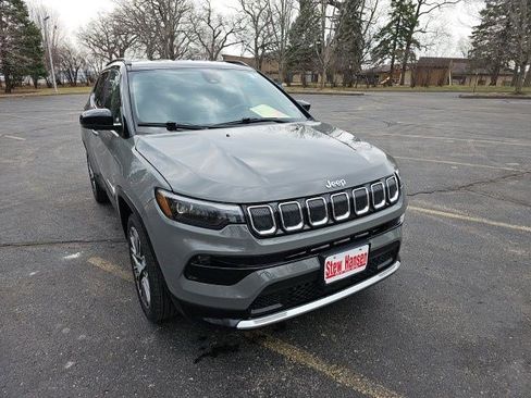 Used 2022 Jeep Compass Limited w/ Elite Group image 8