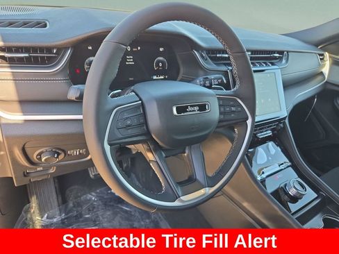 New 2025 Jeep Grand Cherokee L Laredo w/ Luxury Tech Group I RWD image 11