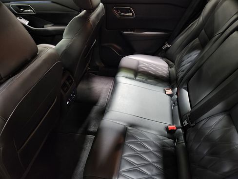 Used 2024 Nissan Rogue Platinum w/ Platinum Premium Package image 49