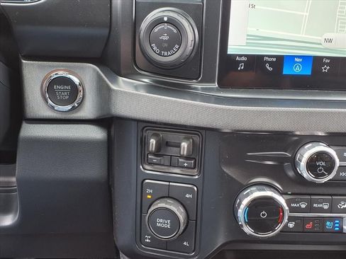 New 2026 Ford F250 Platinum AWD/4WD image 19