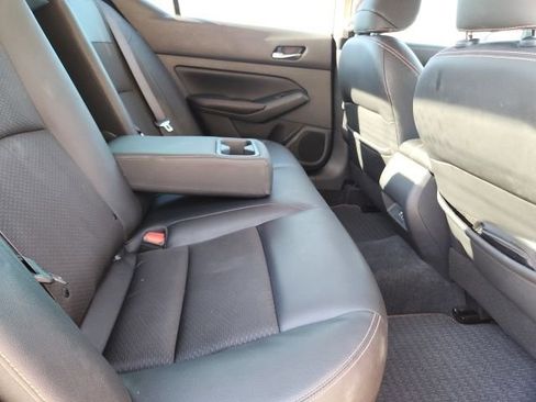 Used 2021 Nissan Altima 2.5 SR image 11