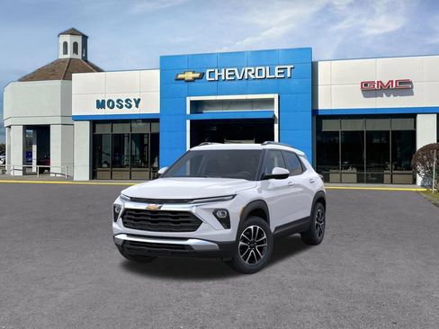 New 2026 Chevrolet TrailBlazer LT FWD image 8