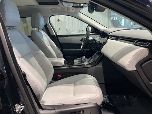 Used 2025 Land Rover Range Rover Velar S image 53
