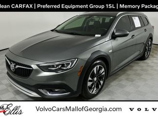 Used 2018 Buick Regal Essence w/ Driver Confidence Package #1 image 1