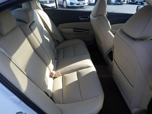 Used 2019 Acura TLX image 27