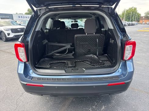 Used 2020 Ford Explorer XLT w/ Comfort Package AWD/4WD image 12