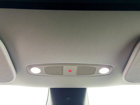 Used 2024 Tesla Model Y Long Range image 22