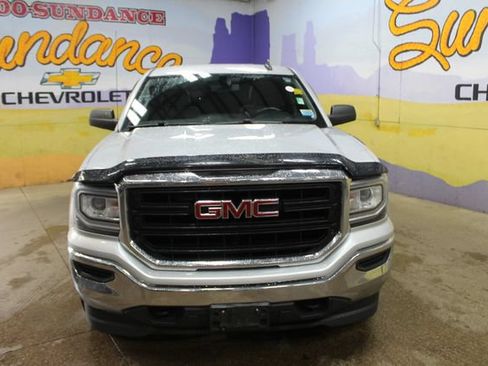 Used 2017 GMC Sierra 1500 4x4 Double Cab w/ Sierra Convenience Package image 3