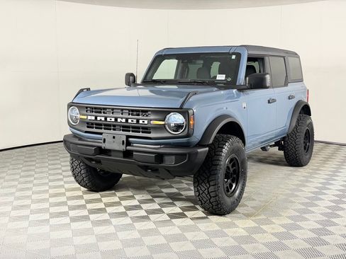 Used 2025 Ford Bronco Big Bend AWD/4WD image 4