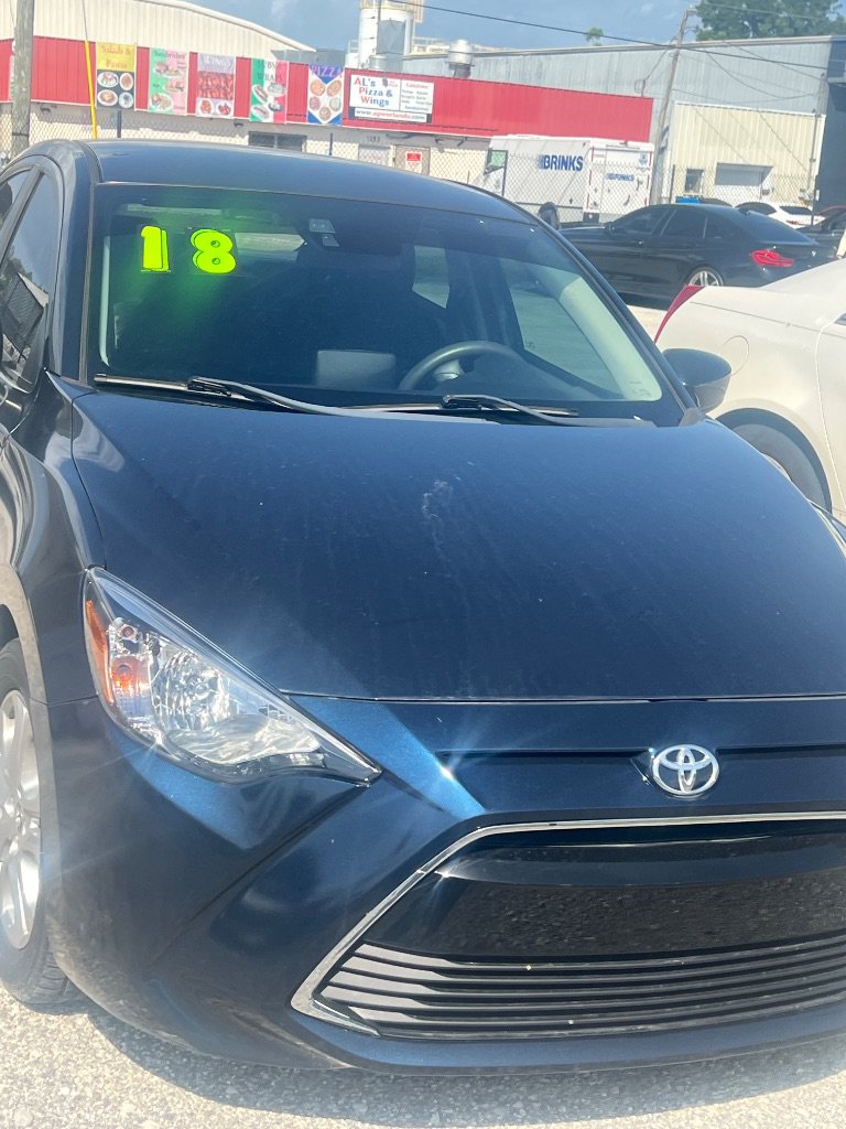 Used 2018 Toyota Yaris iA FWD image 1