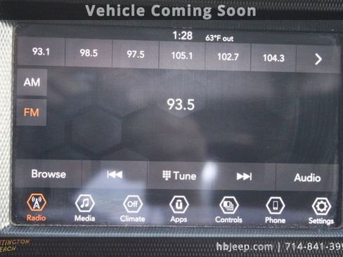 Used 2023 Jeep Wrangler Sport image 22