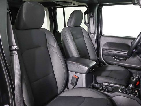 Used 2022 Jeep Wrangler Unlimited Sport image 23