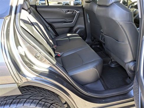 Used 2023 Toyota RAV4 XLE Premium image 40