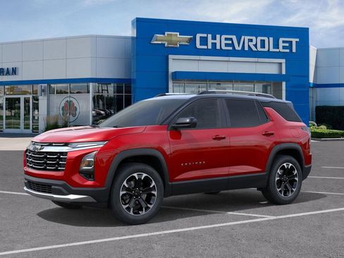 New 2026 Chevrolet Equinox LT image 2