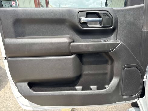 Used 2025 Chevrolet Silverado 1500 W/T RWD image 17
